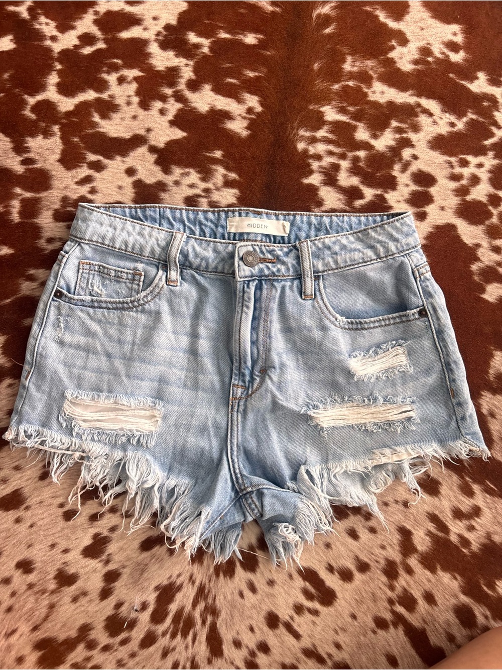 Hidden women's Ripped Light Blue Denim Shorts destroyed